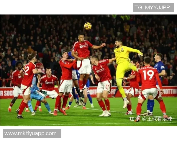 英超精彩回顾利兹联主场战胜诺丁汉森林展现强大实力